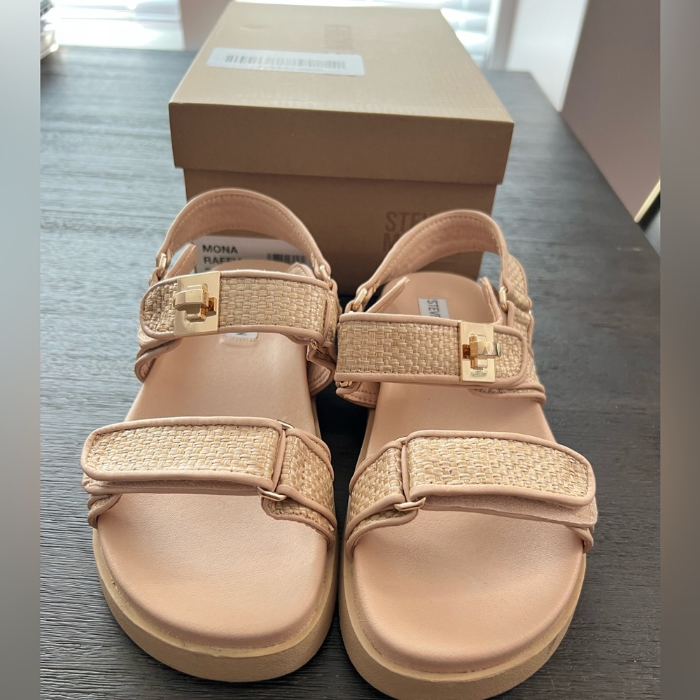Mona Raffia Steve Madden classic 3-strap sandal